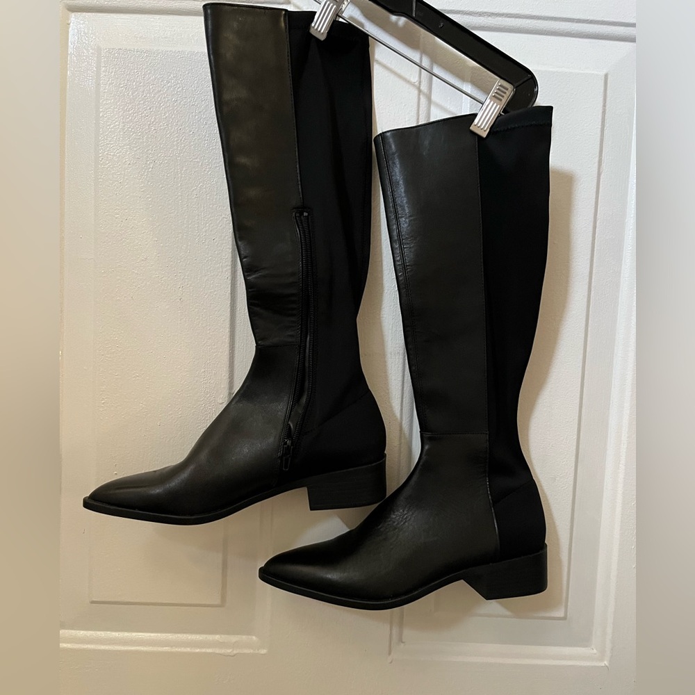 Nordstrom Steve Madden NWT  Black leather knee high Boots